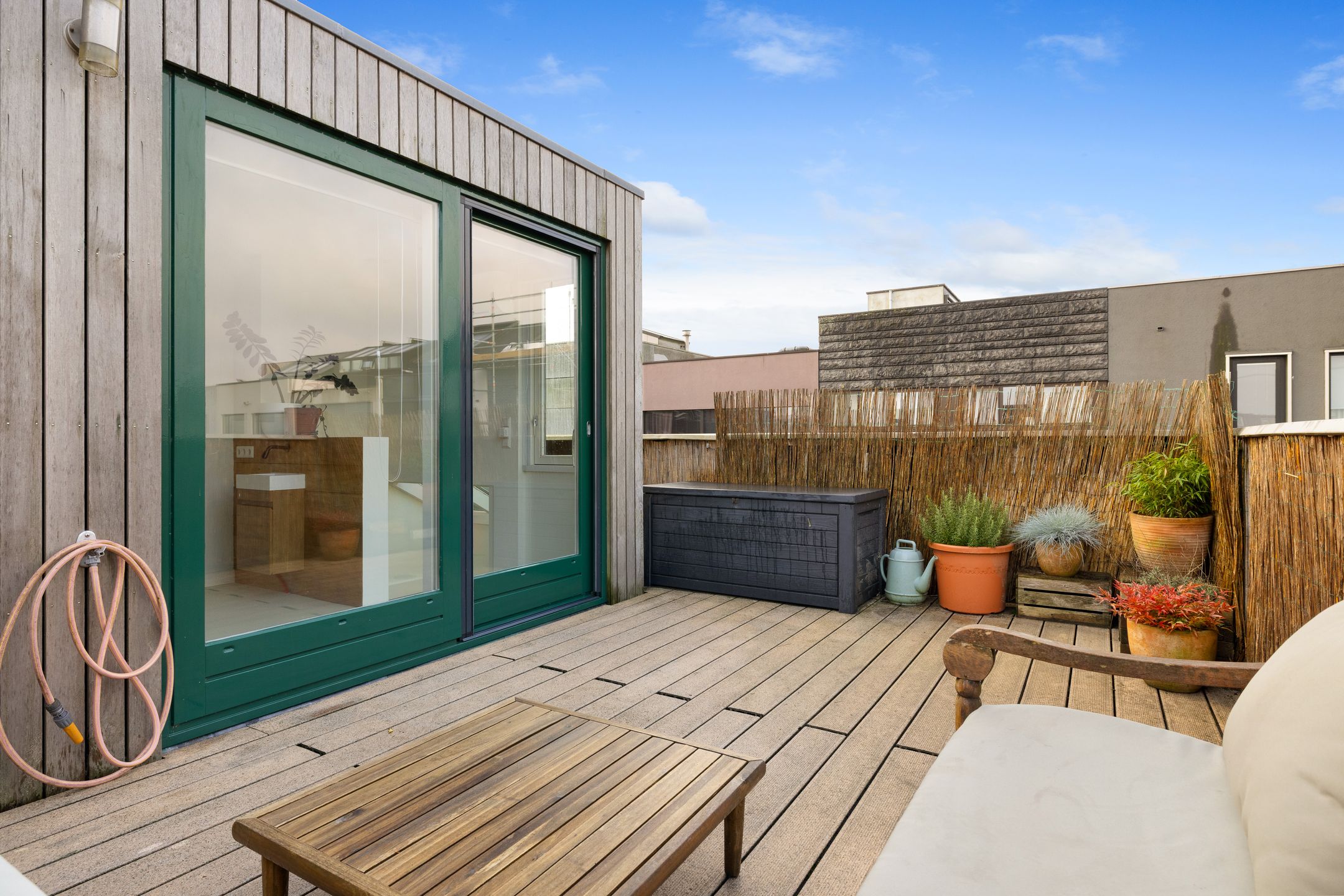 Photo 24 of James Bradleystraat 17