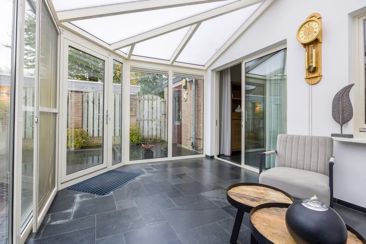 Photo 16 of Heinsbergstraat 9