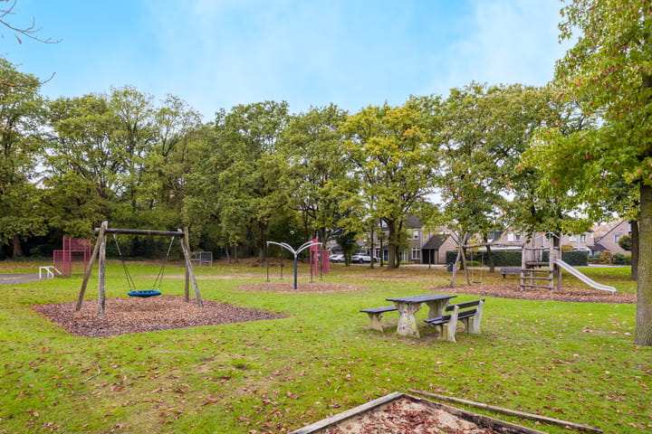 Photo 48 of Heinsbergstraat 9