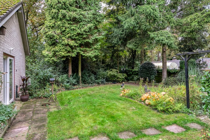 Foto 5 van Bargapark 12-A