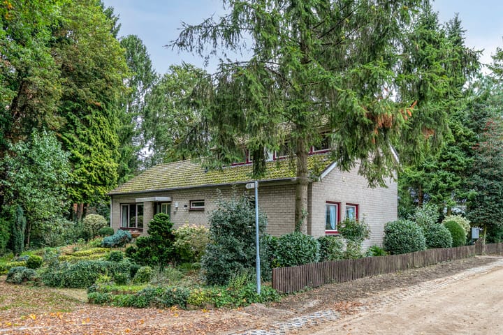 Foto 6 van Bargapark 12-A