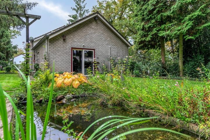 Foto 46 van Bargapark 12-A