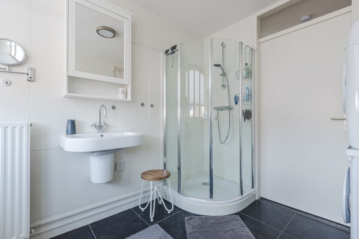 Photo 21 of Bakkerstraat 12