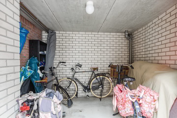 Photo 28 of Bakkerstraat 12