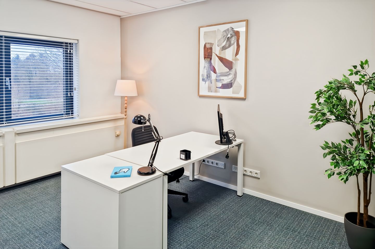 View photo 1 of Lage Mosten 49-63