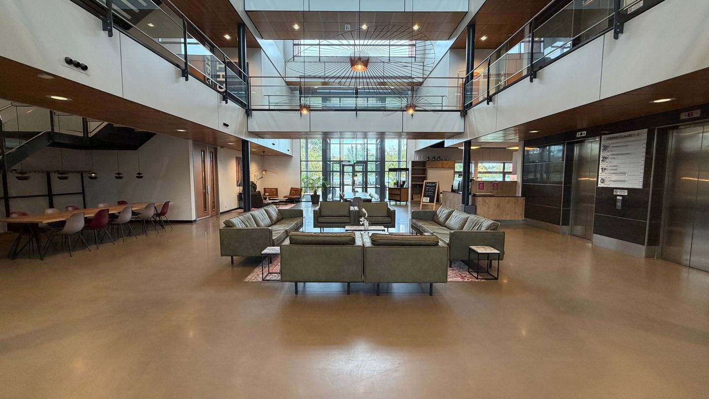 Bekijk foto 5 van Eemsgolaan 1-3