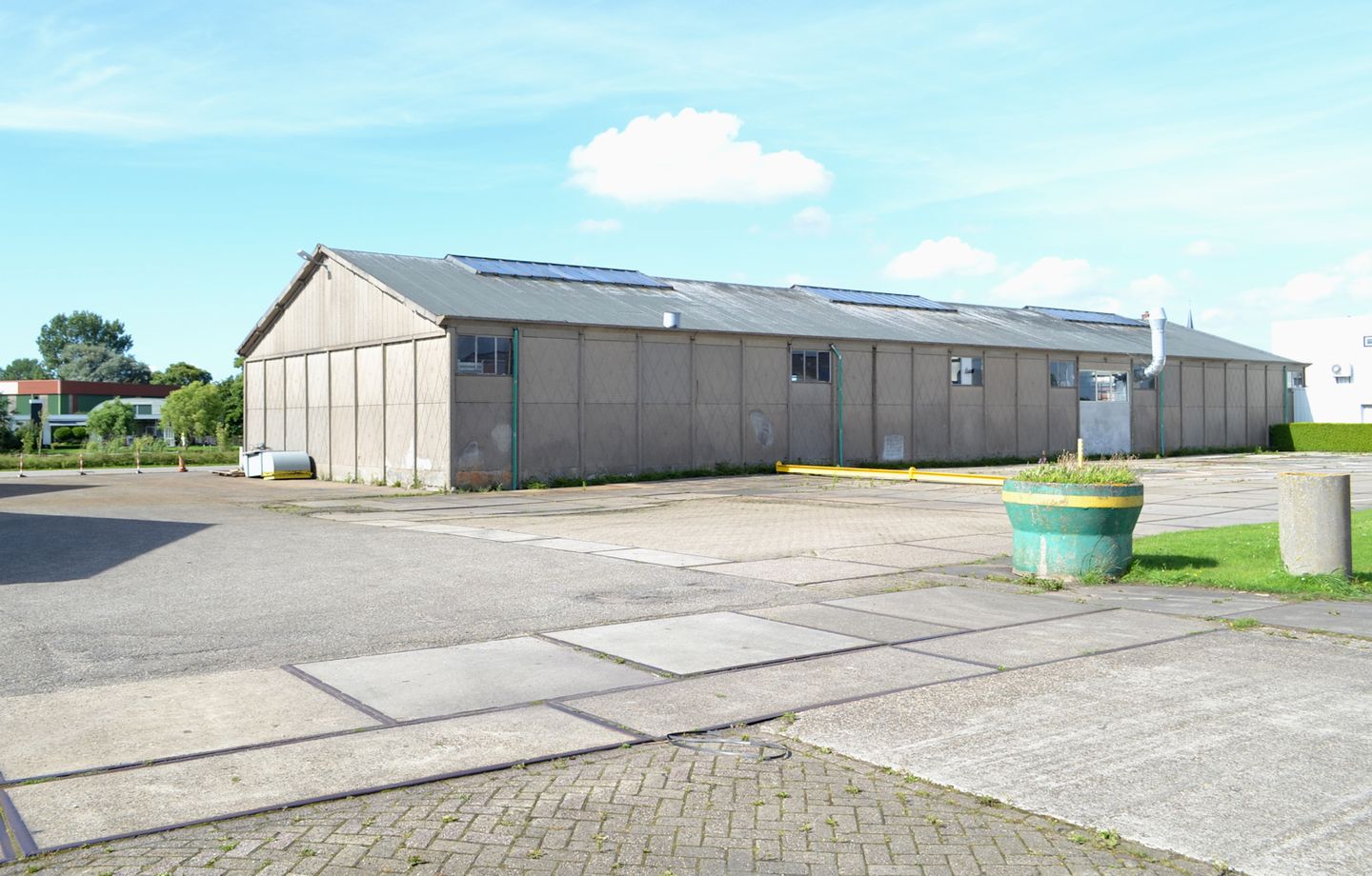 Bekijk foto 1 van Zuidelijke Industrieweg 11