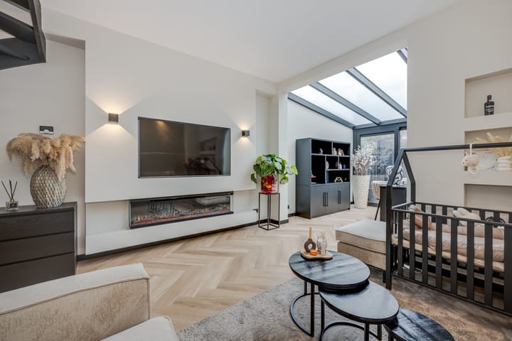 Photo 18 of Hofweg 23