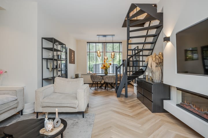 Photo 23 of Hofweg 23