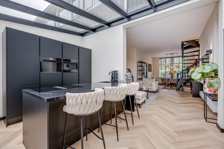 Photo 28 of Hofweg 23