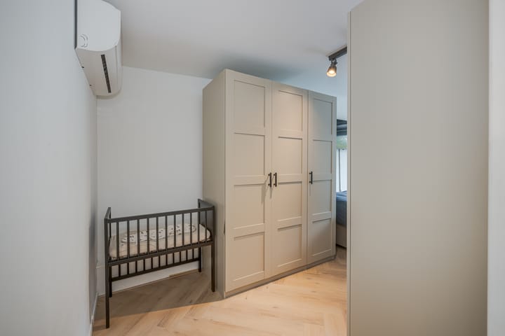 Photo 33 of Hofweg 23