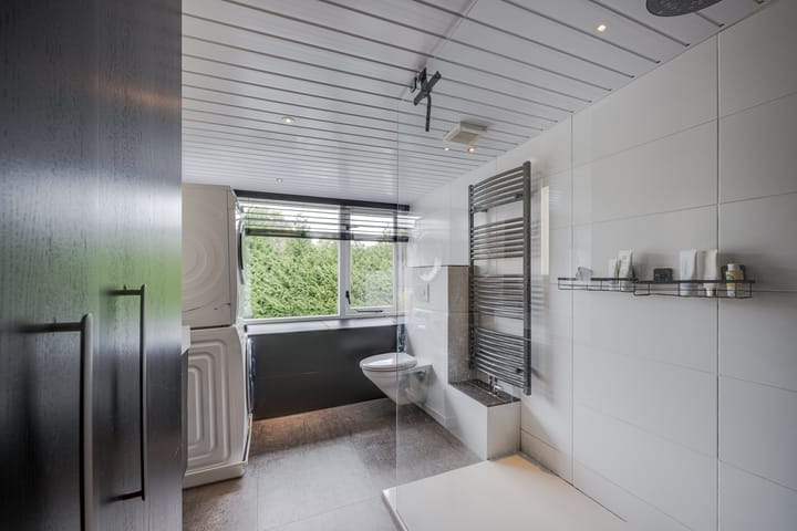 Photo 37 of Hofweg 23