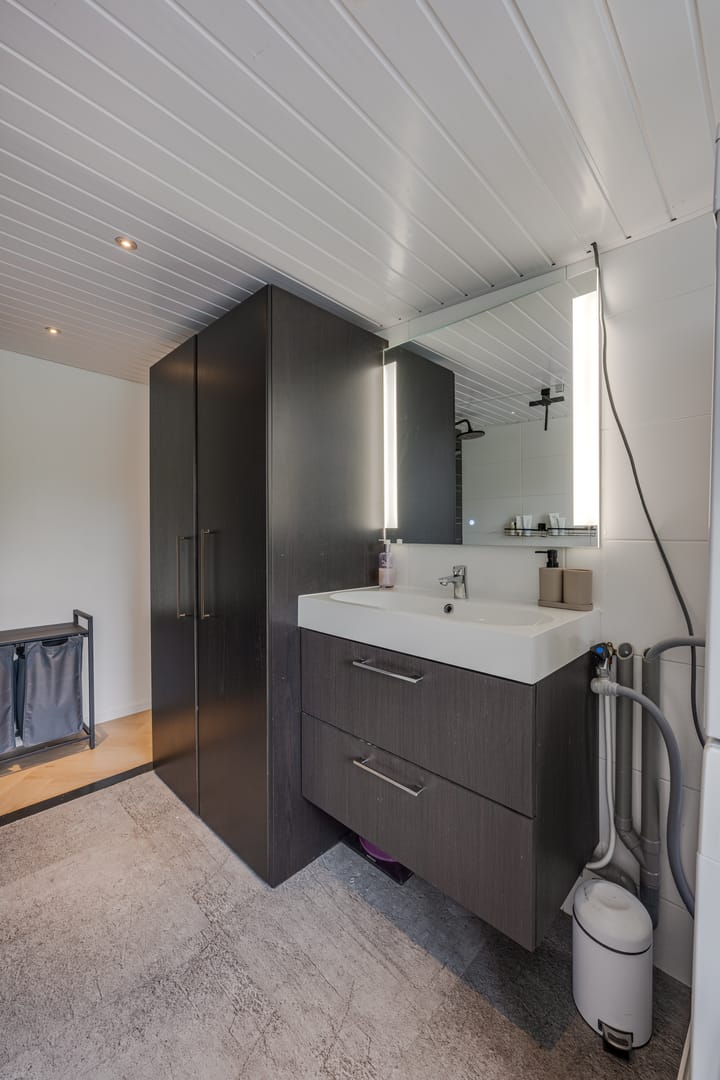 Photo 38 of Hofweg 23