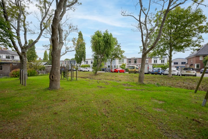 Photo 48 of Hofweg 23