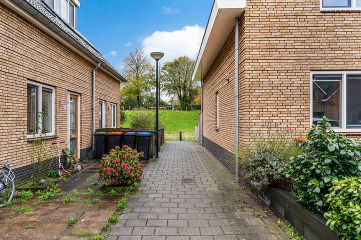 Foto 40 van Clausplein 6