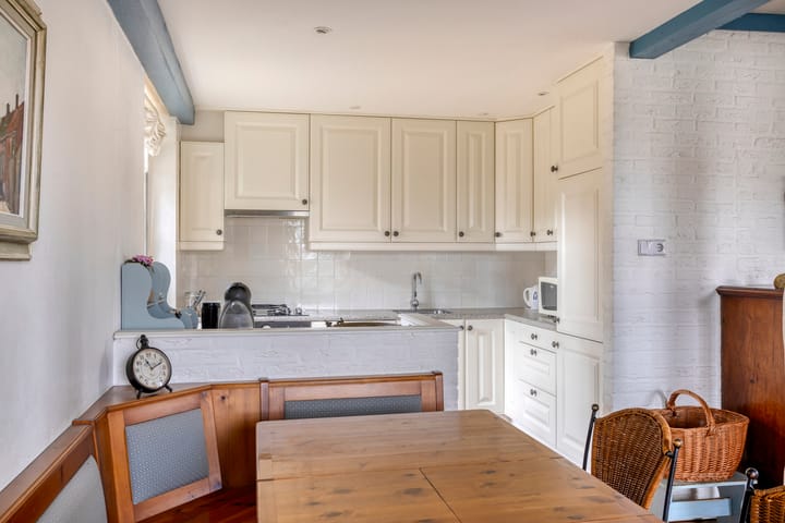 Foto 9 van Dorpsplein 4