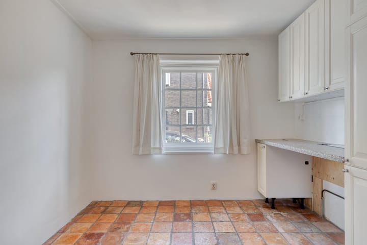 Foto 15 van Dorpsplein 4