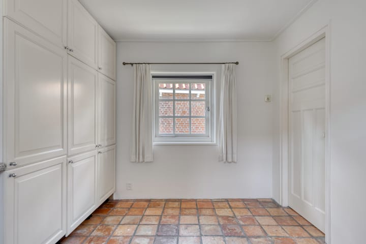 Foto 16 van Dorpsplein 4