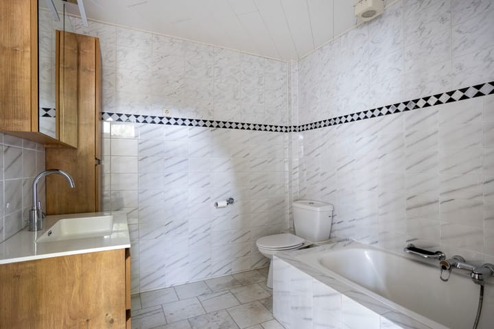 Foto 17 van Dorpsplein 4