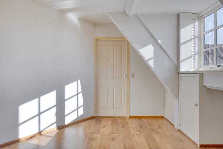 Foto 24 van Dorpsplein 4