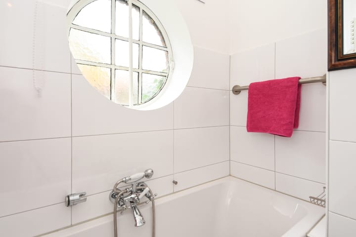 Foto 47 van Van Hogenhoucklaan 40