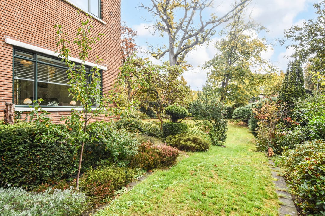 Photo 52 of Van Hogenhoucklaan 40