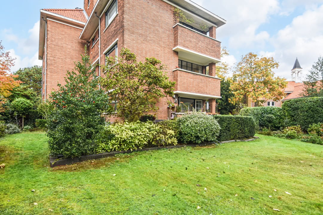 Photo 56 of Van Hogenhoucklaan 40