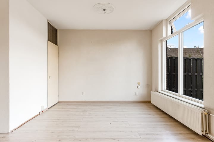 Photo 12 of Achterwerf 125