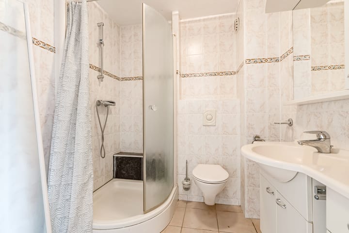 Photo 26 of Achterwerf 125