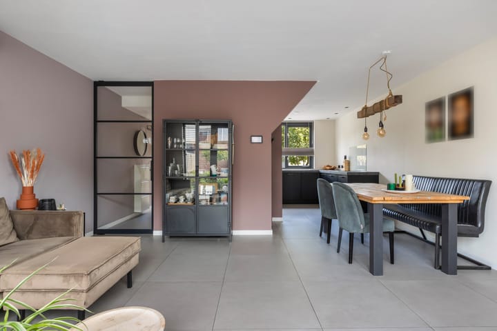 Foto 10 van Ravelplein 36