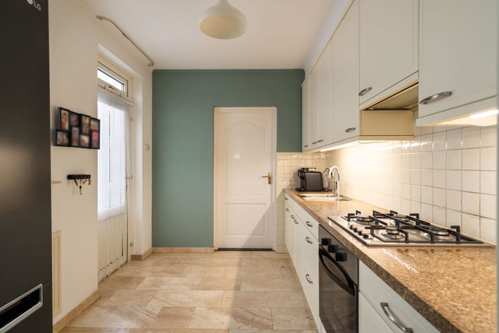 Foto 3 van Albertina Agnesstraat 8