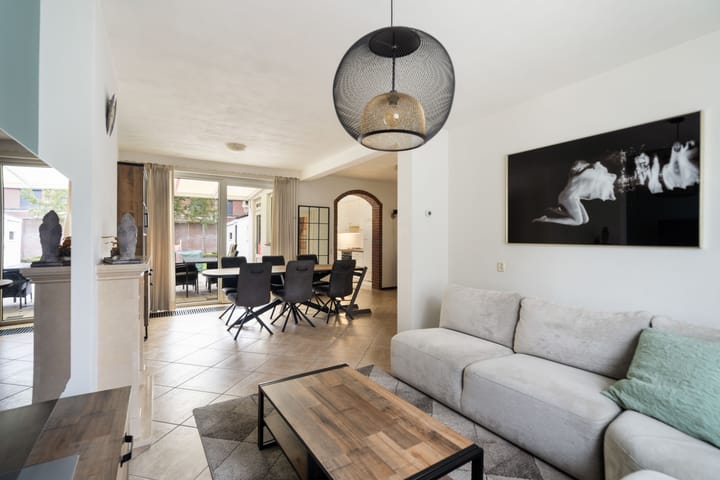 Foto 13 van Albertina Agnesstraat 8