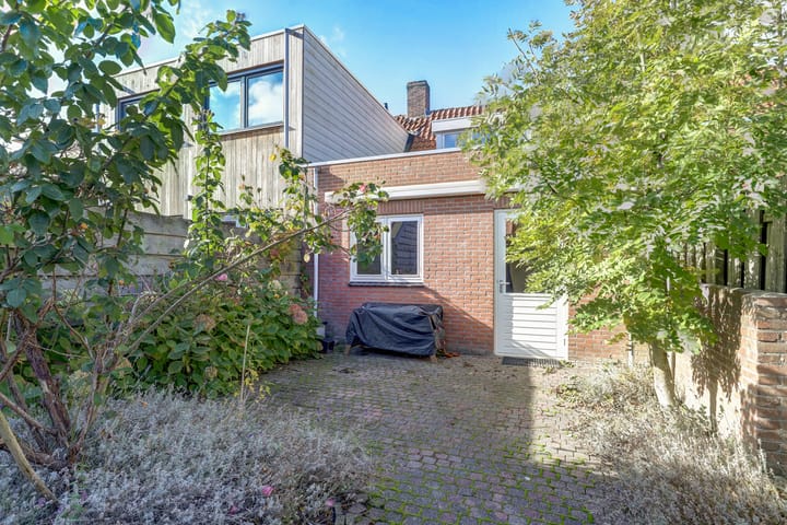 Photo 3 of Ooststraat 34