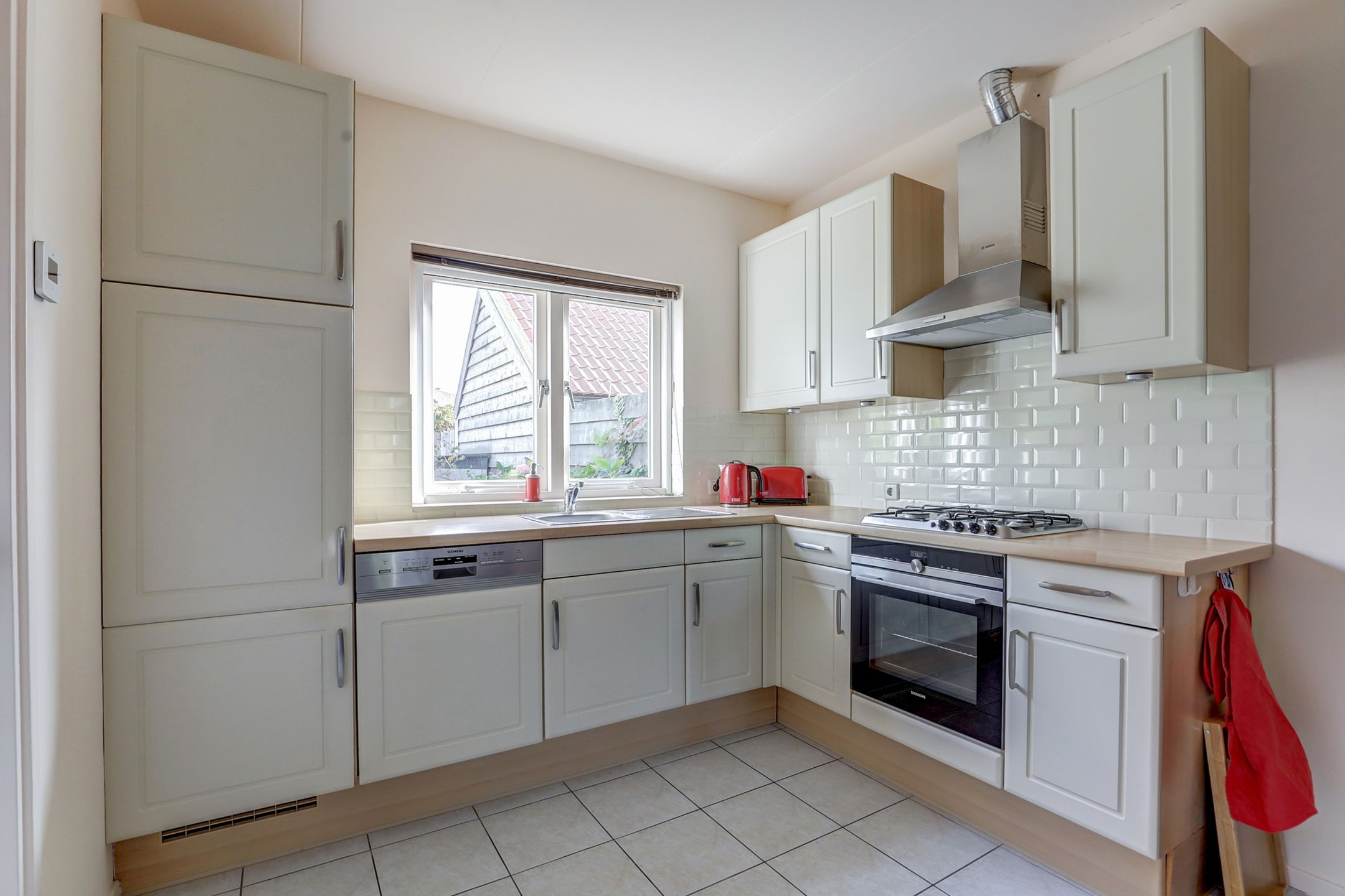 Foto 9 van Ooststraat 34