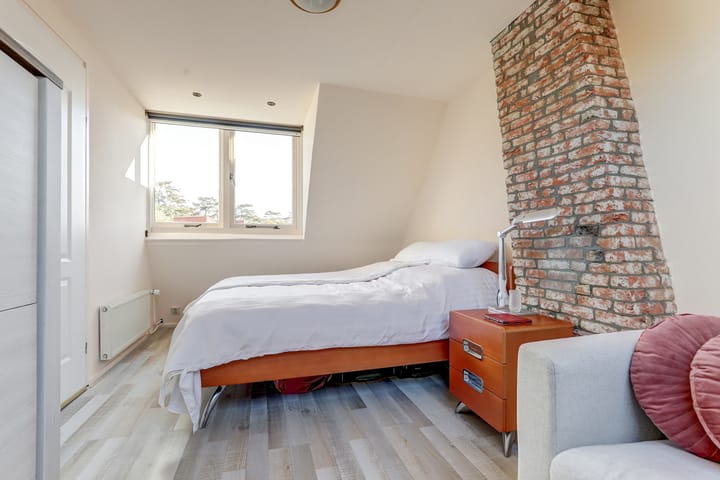 Photo 18 of Ooststraat 34