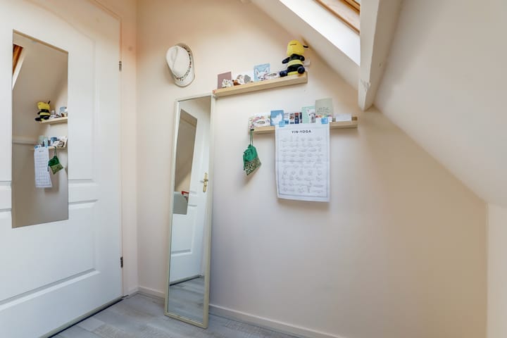 Photo 21 of Ooststraat 34