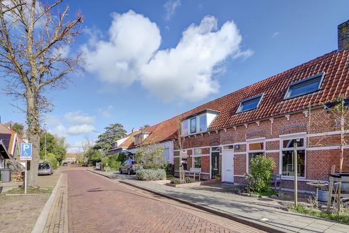 Photo 28 of Ooststraat 34