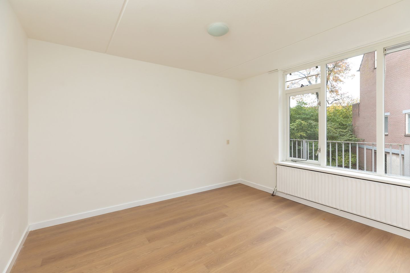 Photo 4 of Prins Bernhardstraat 84