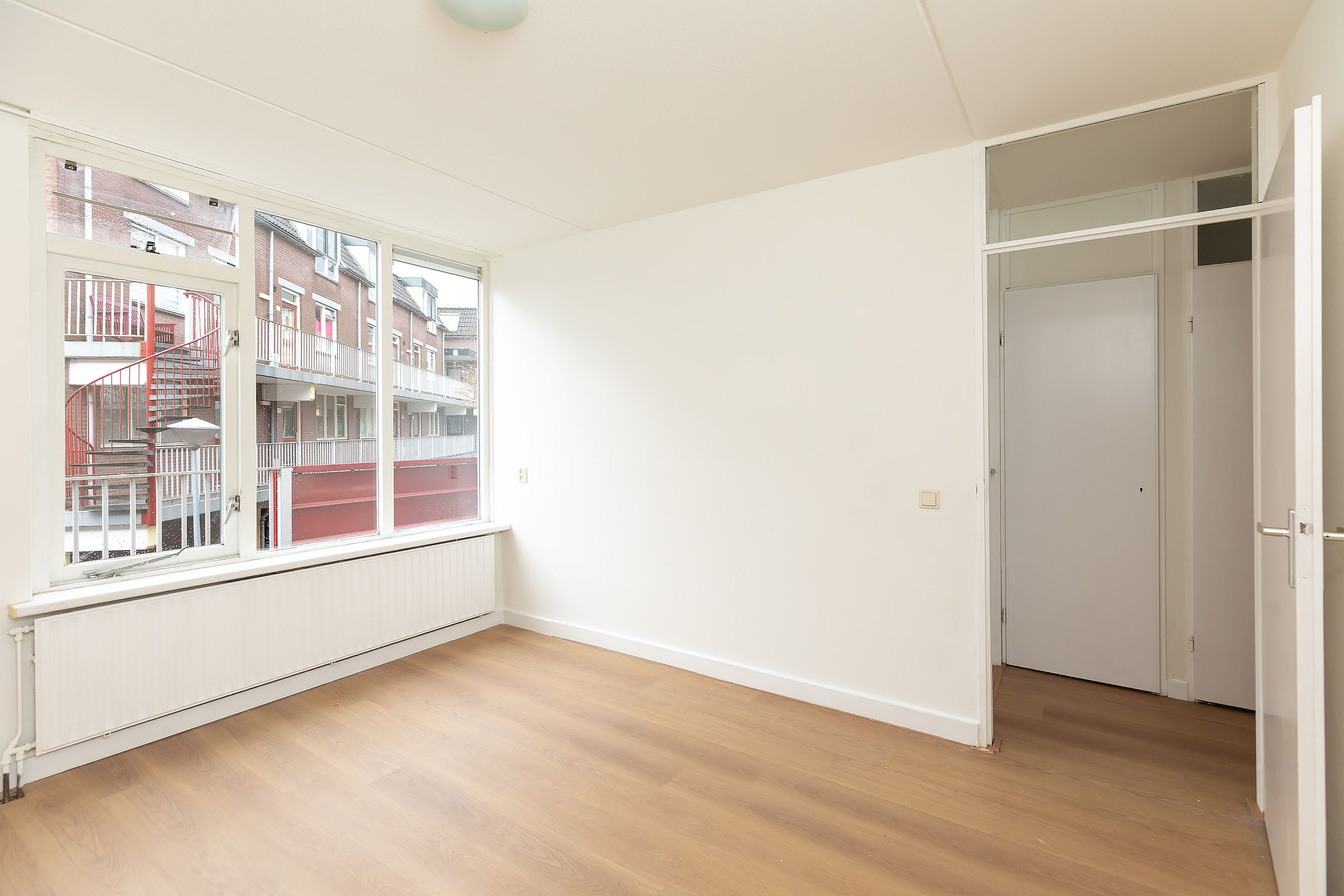 Photo 12 of Prins Bernhardstraat 84