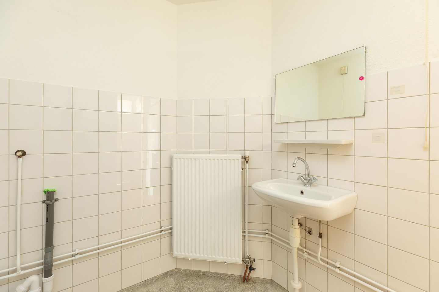 Photo 14 of Prins Bernhardstraat 84