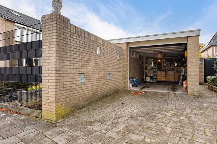 Foto 41 van Oldenzaalsestraat 381