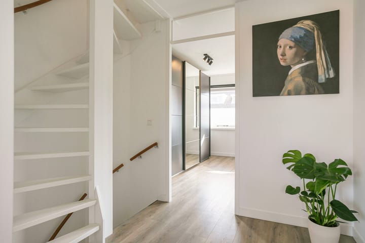 Photo 21 of Apollo 38