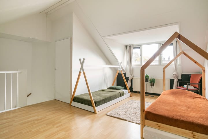 Photo 22 of Apollo 38