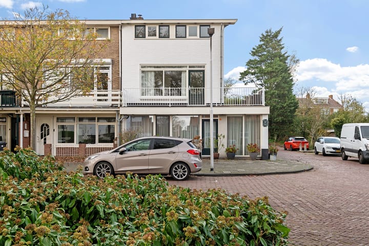 Photo 2 of Tolweg 12-RD