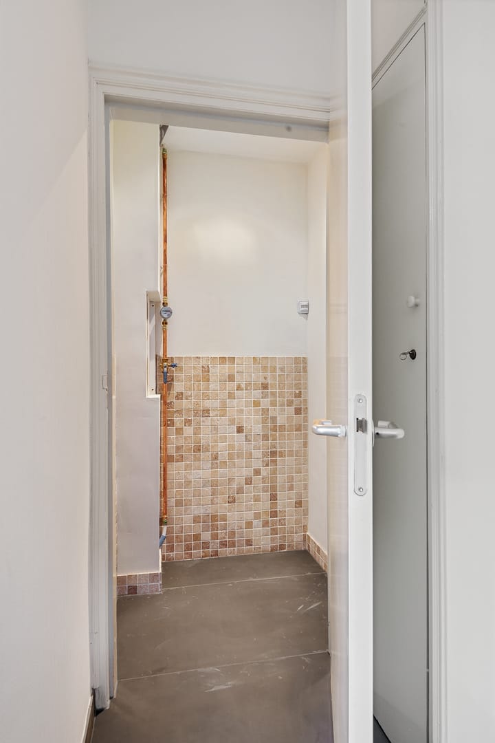 Photo 5 of Tolweg 12-RD