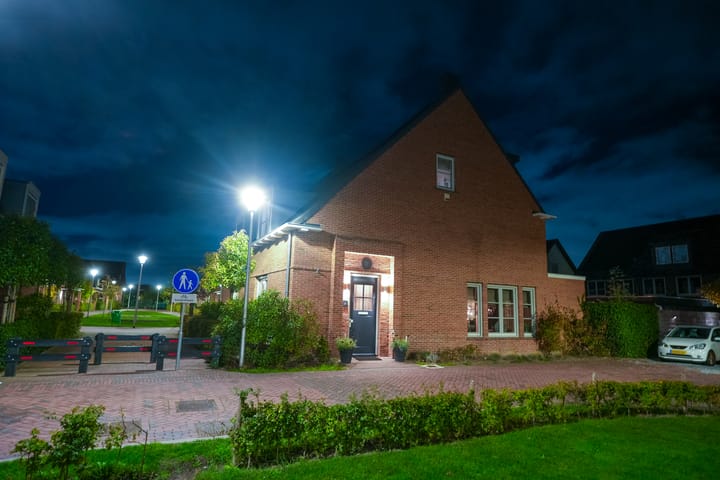 Photo 6 of Ellen Vogelstraat 23