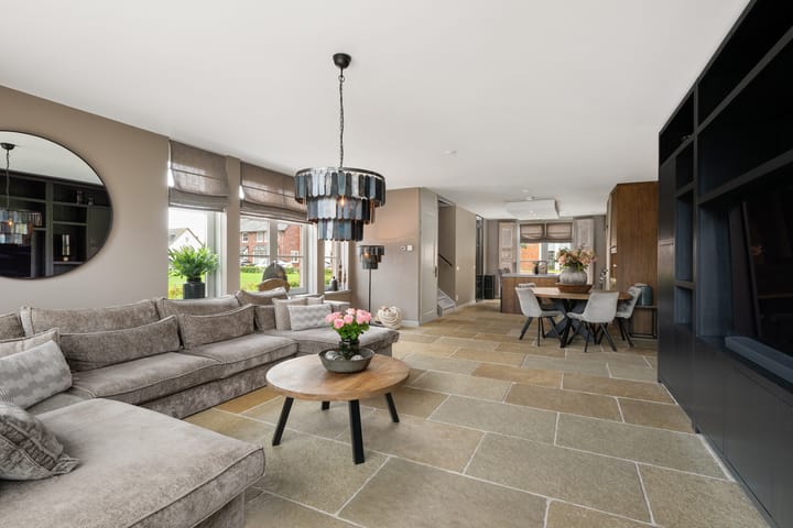 Photo 19 of Ellen Vogelstraat 23