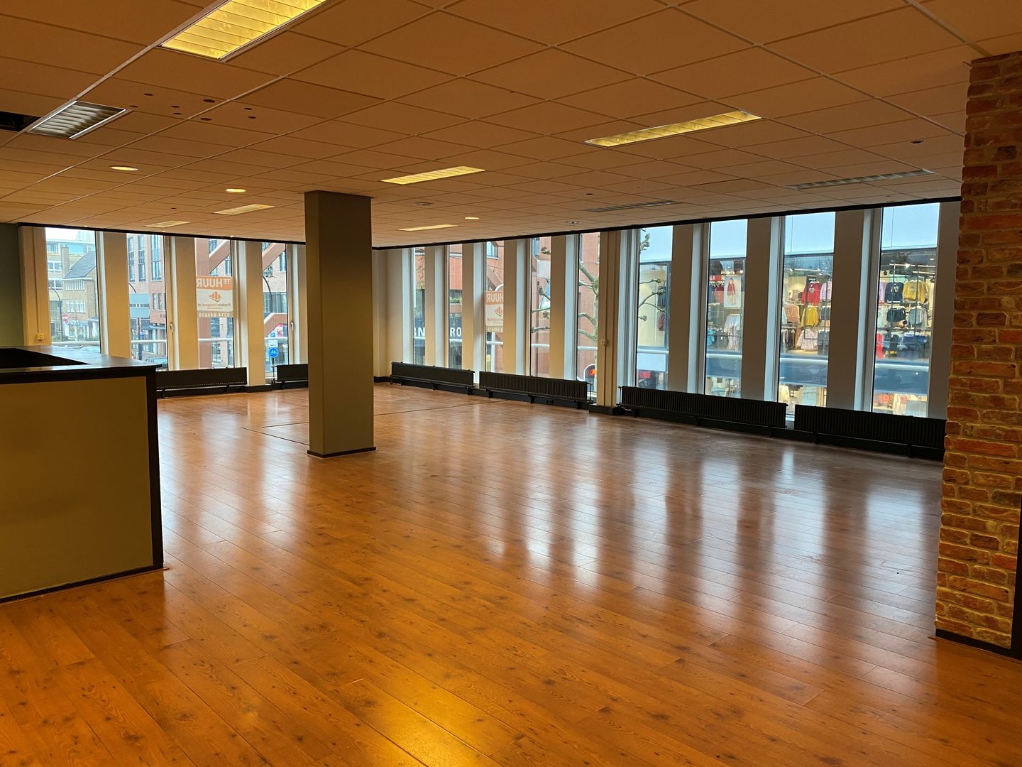 Bekijk foto 5 van Raadhuisstraat 1