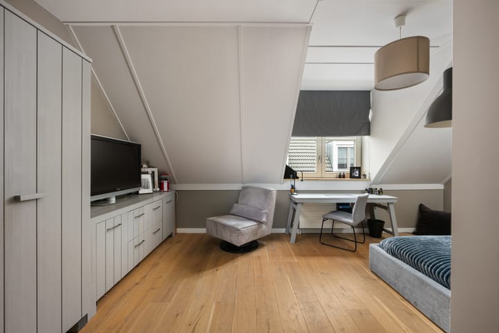 Photo 26 of Ellen Vogelstraat 23