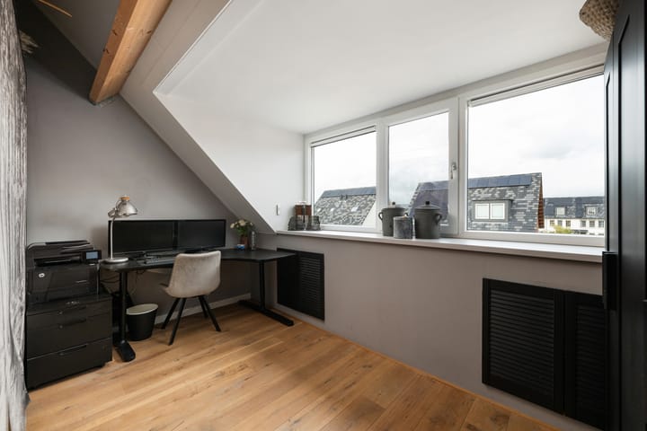 Photo 32 of Ellen Vogelstraat 23